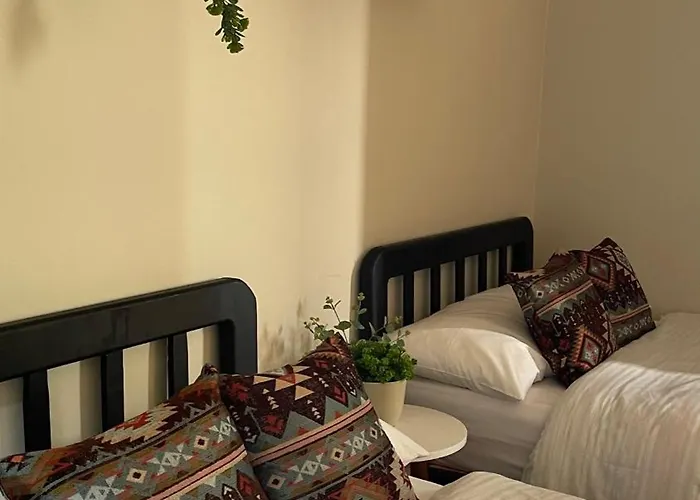 Vendégház La Casa Budget *
