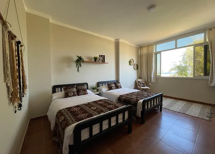 La Casa Budget
